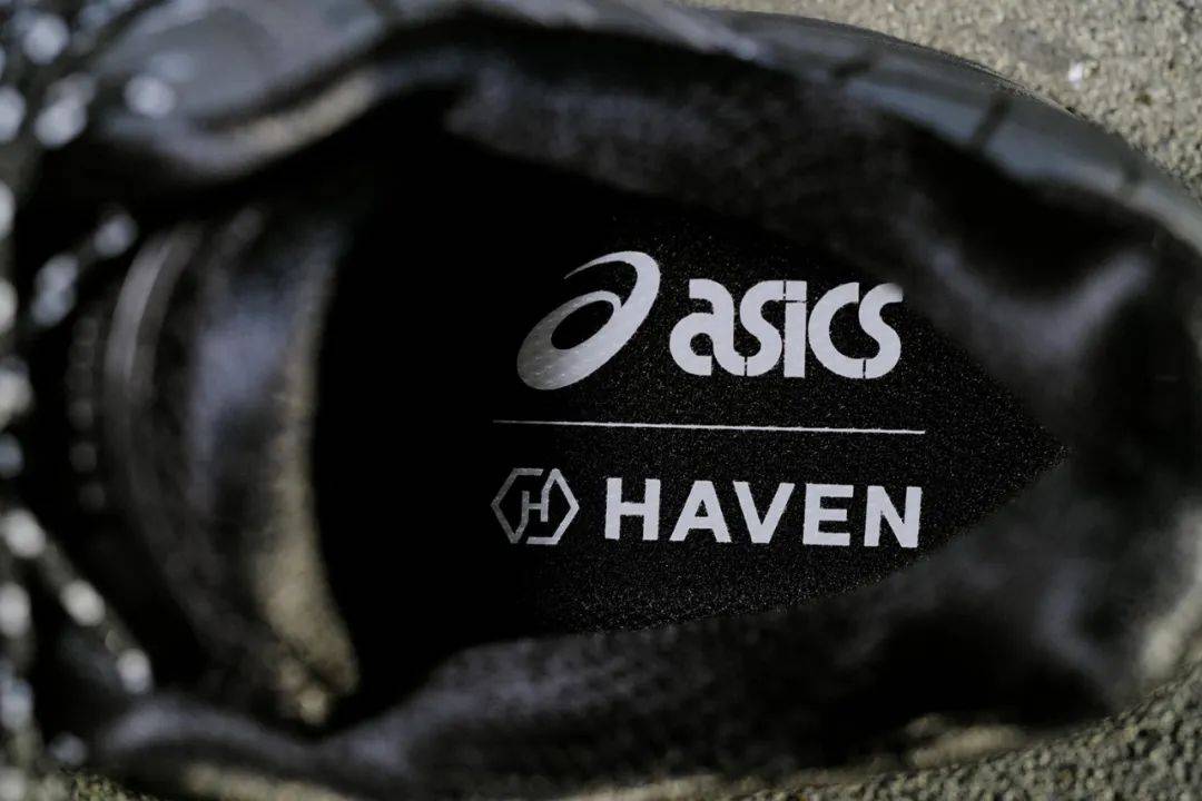 期待的联名！Haven合作款曝光球王会体育Asics上半年最受(图2)